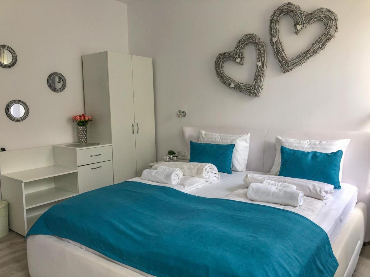 Gizell Apartment 1 Sybin Zewnętrze zdjęcie