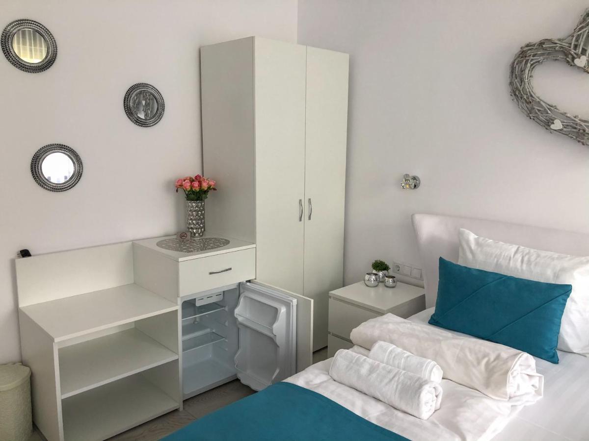 Gizell Apartment 1 Sybin Zewnętrze zdjęcie
